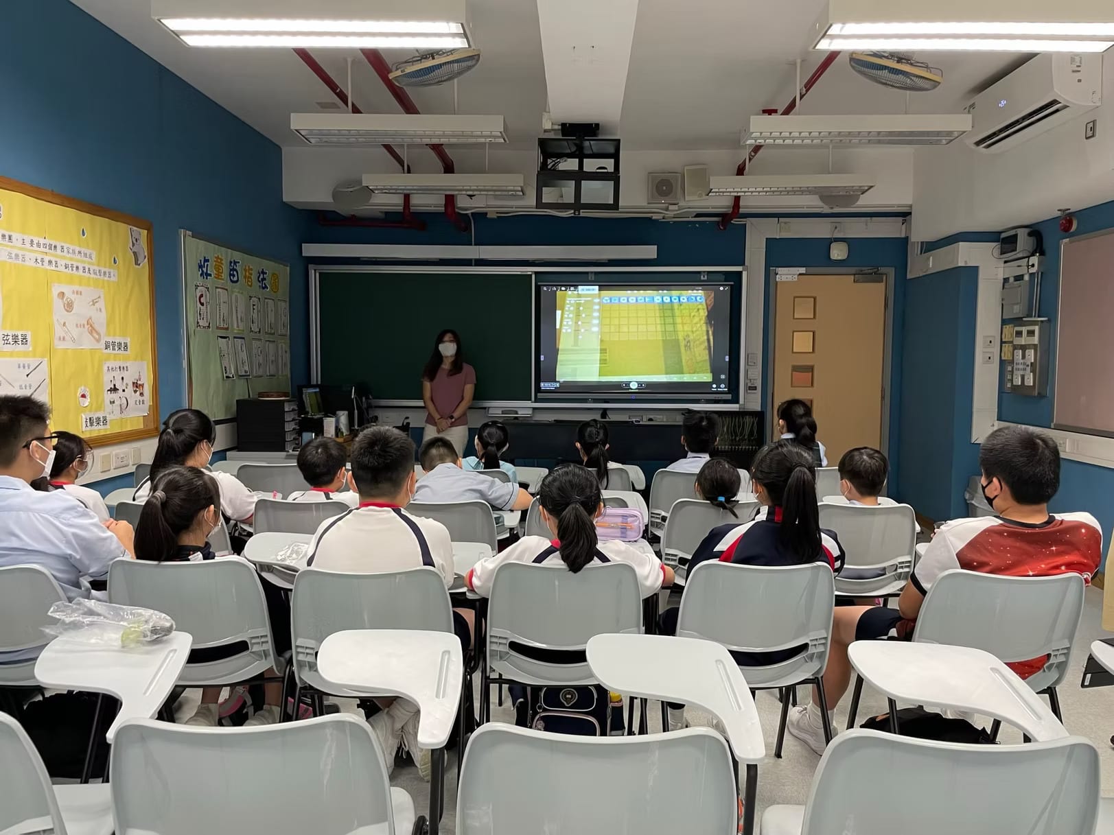 08cf72_1d24a21a297e40a8b5f5dfc71412e7d3~mv2